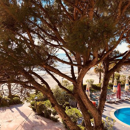 Mali i Robit Beachfront Apartment Golem  Esterno foto